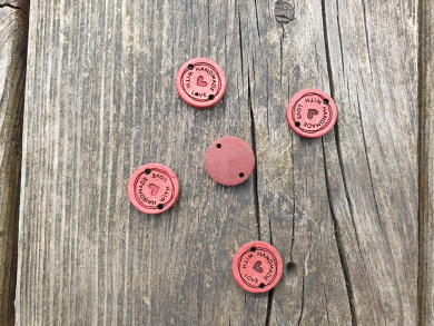 Knopf Kokosnuss rot 15mm handmade with love 