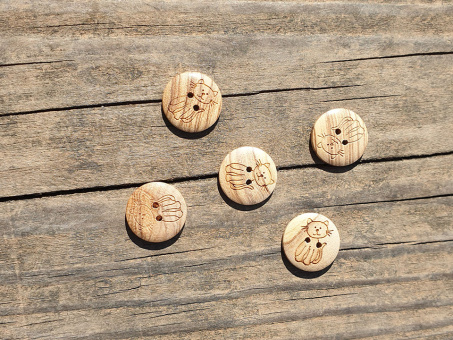 Holzknopf Katze 15mm braun 2-Loch 