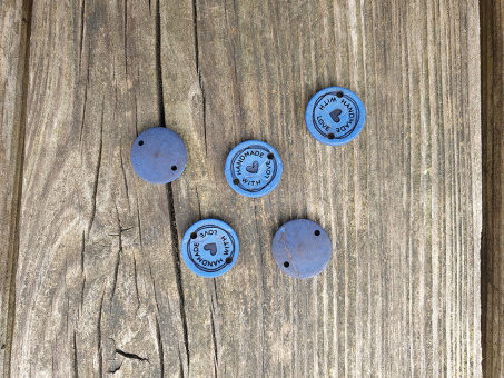Knopf Kokosnuss blau 15mm handmade with love 